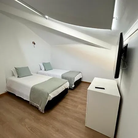 Villa Infinity House Ferrel (Leiria)