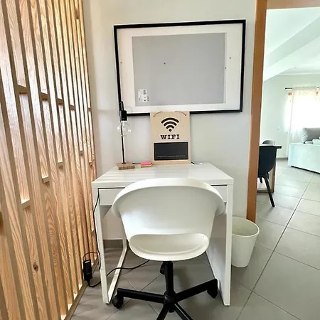 Infinity House Villa Ferrel (Leiria)